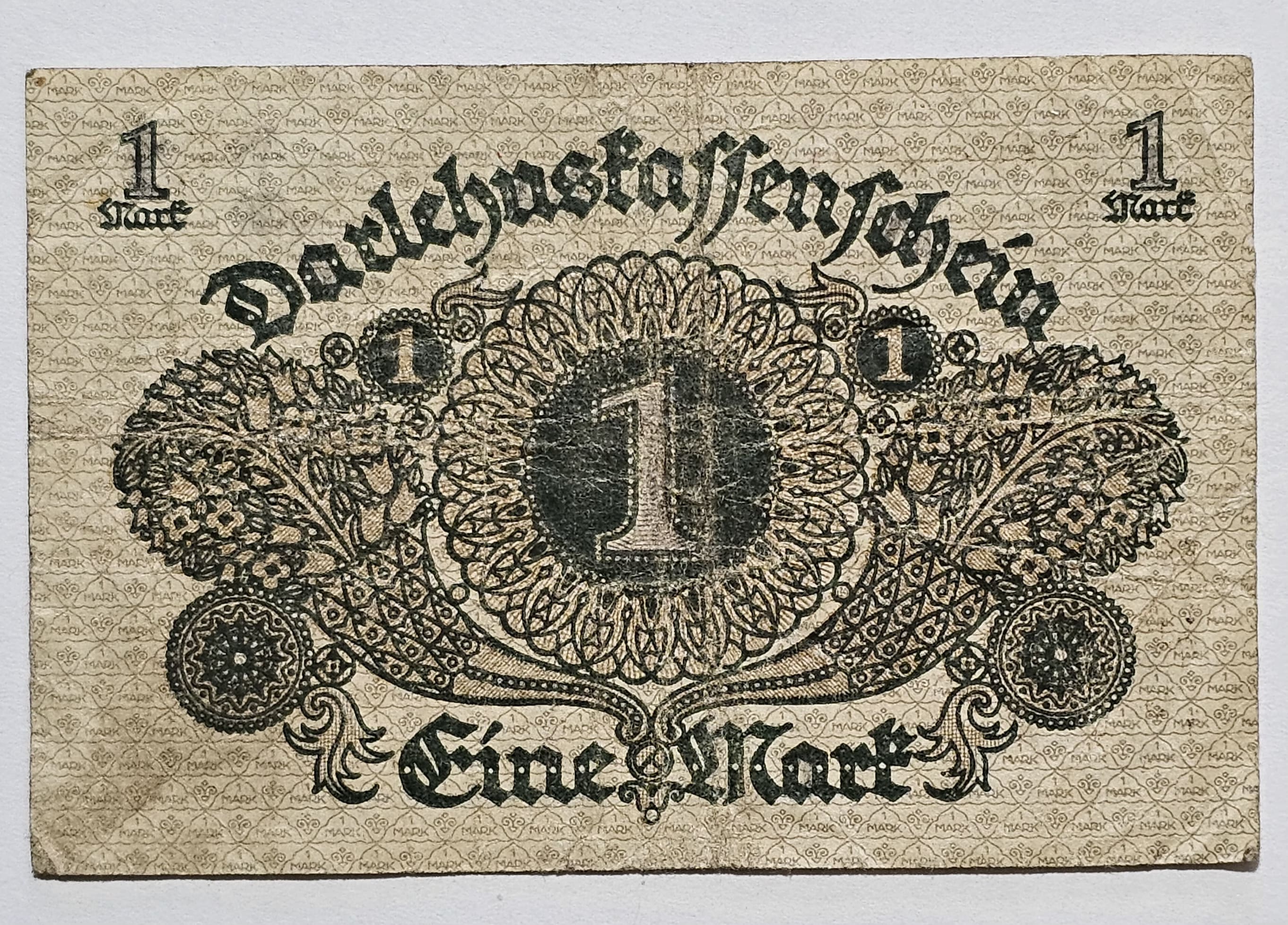 1 Mark Darlehnskassenschein- German Weimar  bank note dated: 1 March 1920