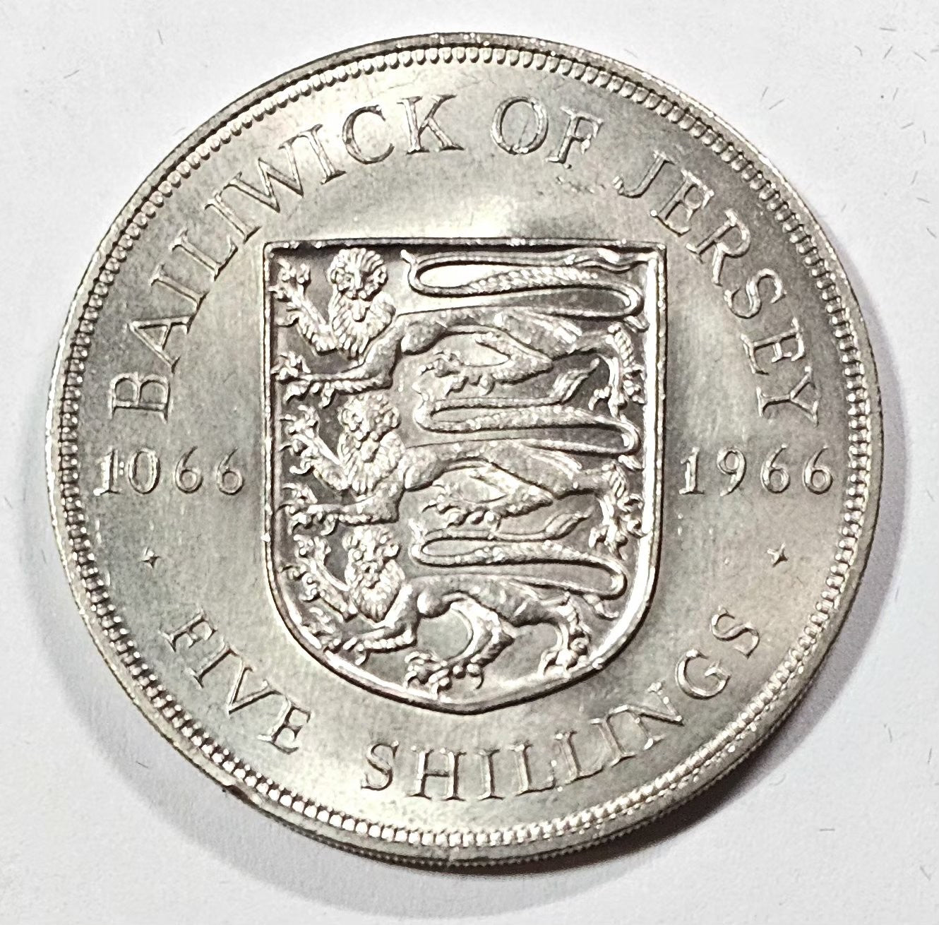 Jersey 1966 five shillings - reverse, shield of Jersey 1066-1966